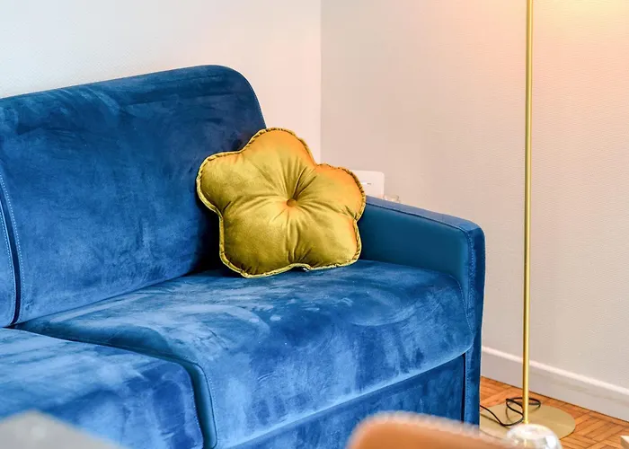 Appartamento Cécile Charming One-bedroom With Parking Close To The Seine Rouen